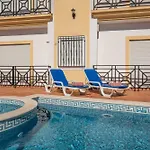 #054 Walk Everywhere Apartment