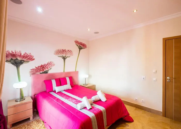 #054 Walk Everywhere Apartment Albufeira